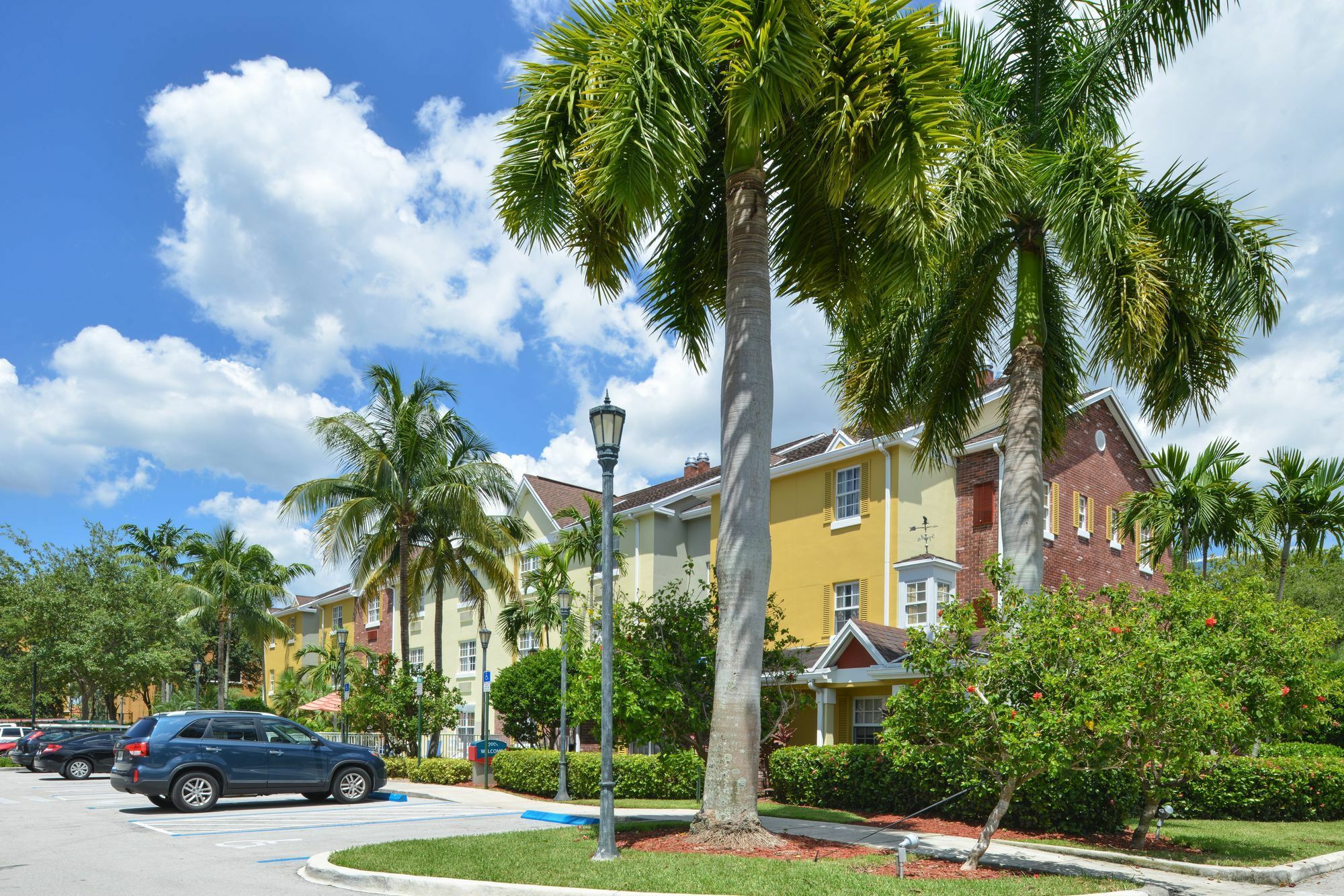 Candlewood Suites Miami Lakes By Ihg Kültér fotó
