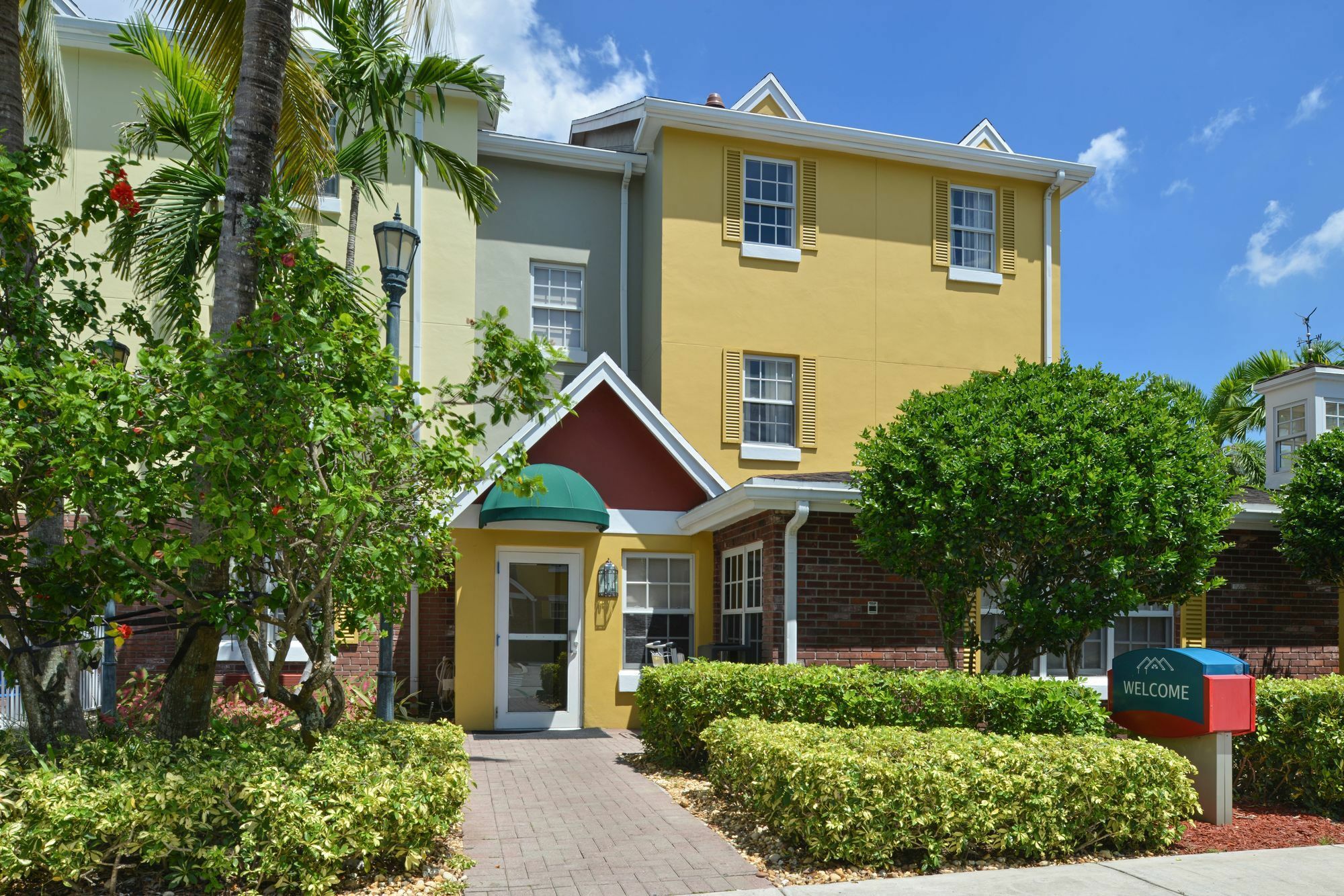 Candlewood Suites Miami Lakes By Ihg Kültér fotó